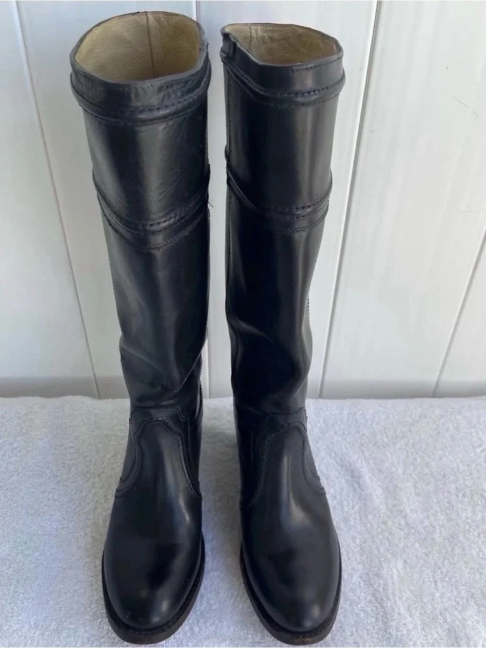 Vintage Women’s FRYE Classic Tall Black Leather Boots - Style: Jane 14L (Size 9)